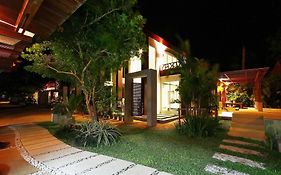 Sairee Hut Resort